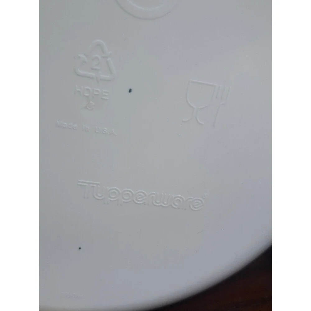 Vtg Tupperware Onetouch Cannister White With Hunter Green Lid 2710A-1